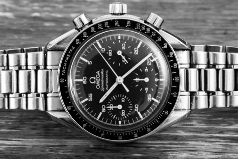 omega automatic speedmaster review.